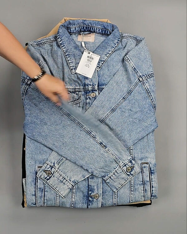 Фотография  768 - Ветровки Bestseller 045#10 кг, ЛОТ СТ-9408 оптом в Анадыри и Чукотском АО