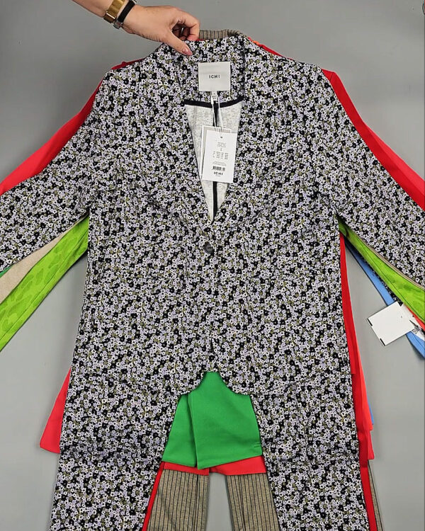 Фотография  804 - Пиджаки DK COMPANY Summer 045 B#10 кг оптом в Анадыри и Чукотском АО