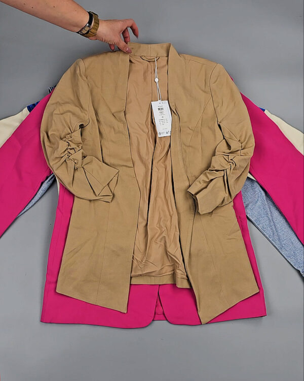 Фотография  231 - Жакеты Bestseller 045 B#7,3 кг, ЛОТ СТ-9551 оптом в Анадыри и Чукотском АО