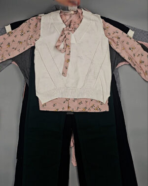 Фотография  213 - Комплекты жен Корея 085#5 кг, ЛОТ СТ-9574 оптом в Анадыри и Чукотском АО