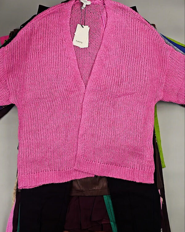 Фотография  290 - B.YOUNG Winter mix 104#15 кг, ЛОТ СТ-9597 оптом в Анадыри и Чукотском АО