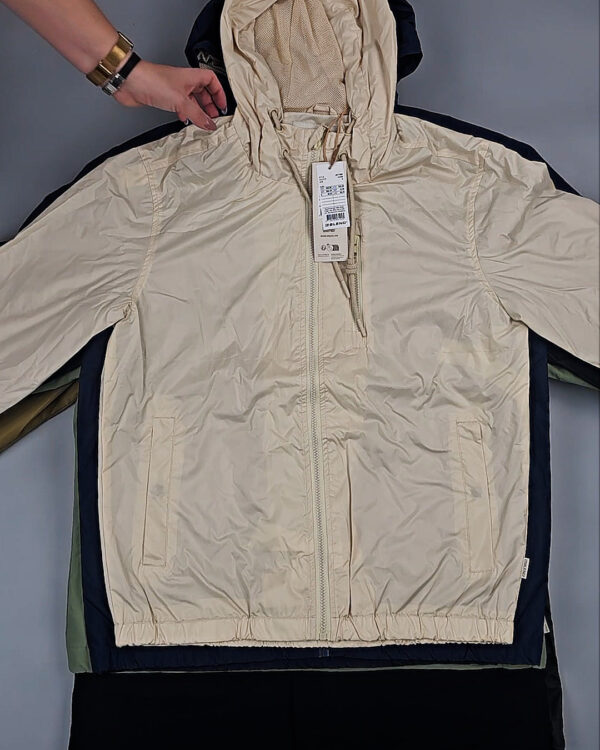 Фотография  461 - Ветровки BLEND HE + 075#10,3 кг, ЛОТ СТ-9570 оптом в Анадыри и Чукотском АО