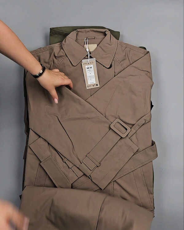 Фотография  798 - Ветровки Bestseller 045#10 кг, ЛОТ СТ-9410 оптом в Анадыри и Чукотском АО