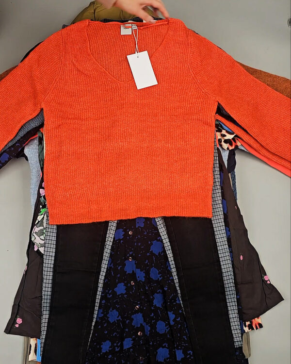 Фотография  913 - ICHI Winter mix 104#15 кг, ЛОТ СТ-9594 оптом в Анадыри и Чукотском АО