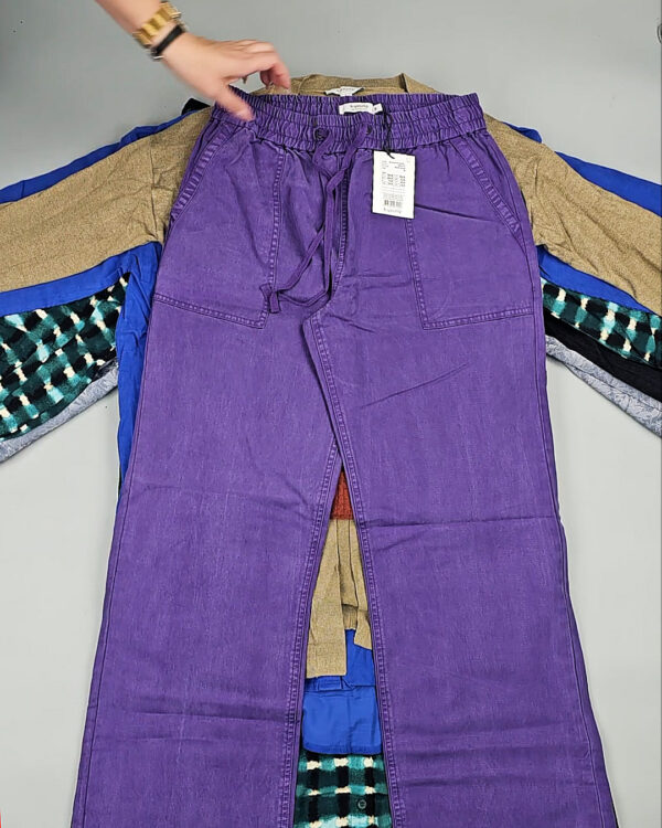 Фотография  740 - B.YOUNG Winter mix 104#15 кг, ЛОТ СТ-9599 оптом в Анадыри и Чукотском АО