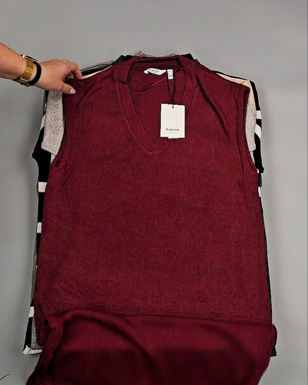 Фотография  552 - Платья Bestseller+DK Winter 035#7 кг, ЛОТ СТ-9474 оптом в Анадыри и Чукотском АО