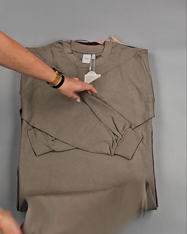 Фотография  565 - Платья Bestseller+DK Winter 035#7 кг оптом в Анадыри и Чукотском АО