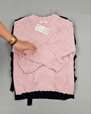 Фотография  622 - Джемпера Корея 085#7 кг, ЛОТ СТ-9415 оптом в Анадыри и Чукотском АО