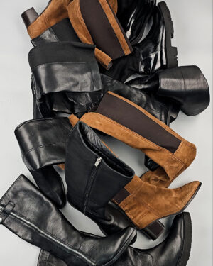 Купить Сапоги Италия #7 шт, ЛОТ СТ-9678 оптом в Анадыри и Чукотском АО