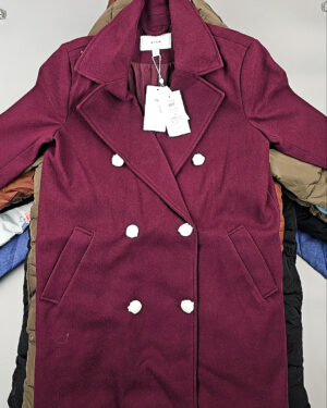 Купить Верхняя одежда VILA 104#10 кг, ЛОТ СТ-9714 оптом в Анадыри и Чукотском АО