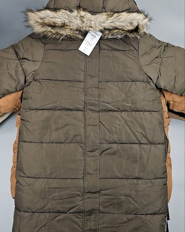 Фотография  969 - Верхняя одежда VILA 104#10 кг, ЛОТ СТ-9715 оптом в Анадыри и Чукотском АО