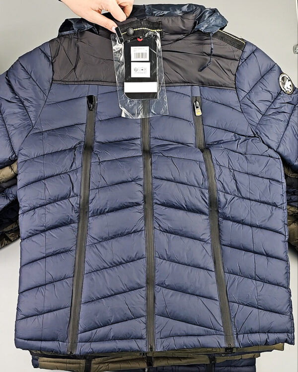 Фотография  723 - Куртки (Herrenjacken G.Norway)#14,8 кг, ЛОТ СТ-9881 оптом в Анадыри и Чукотском АО