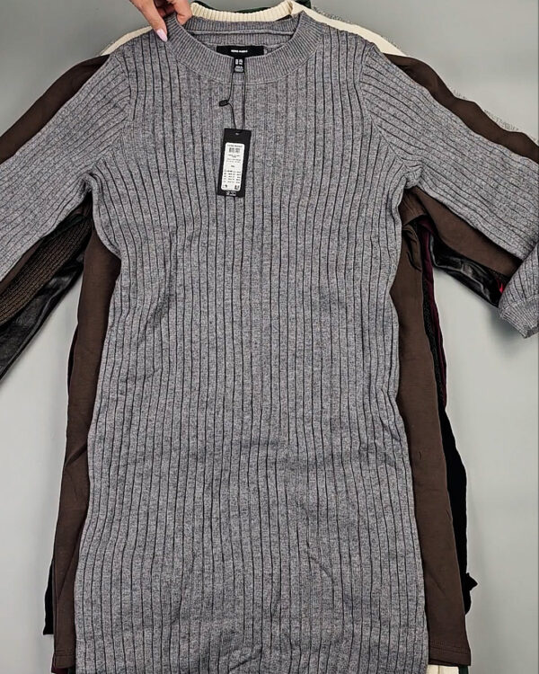 Фотография  649 - Платья Bestseller+DK Winter 035#7 кг, ЛОТ СТ-9919 оптом в Анадыри и Чукотском АО