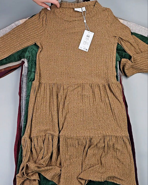 Фотография  247 - Платья Bestseller+DK Winter 035#7 кг, ЛОТ СТ-9997 оптом в Анадыри и Чукотском АО