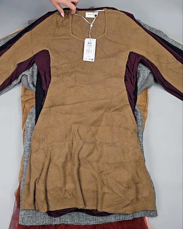 Фотография  109 - Платья VILA Winter 104#7 кг, ЛОТ СТ-9902 оптом в Анадыри и Чукотском АО