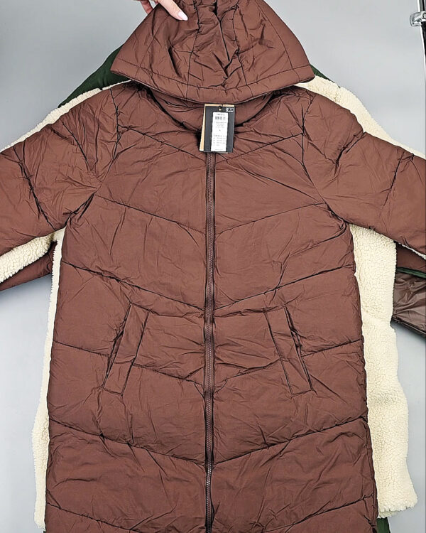 Фотография  910 - Куртки BESTSELLER зима 045#10 кг, ЛОТ СТ-9827 оптом в Анадыри и Чукотском АО