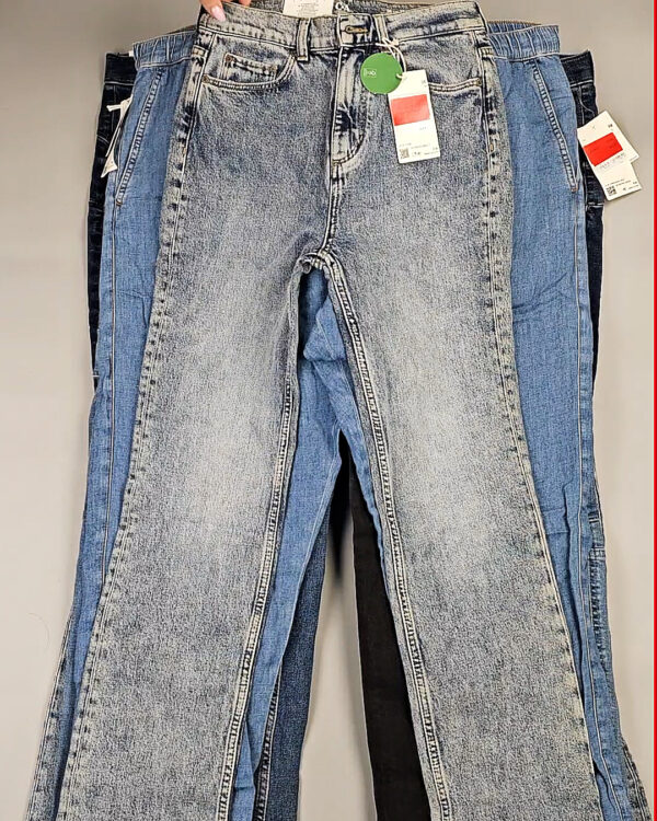 Фотография  274 - Джинсы C&A ж/м#10 кг, ЛОТ СТ-9862 оптом в Анадыри и Чукотском АО
