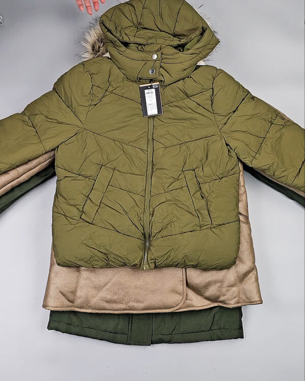 Фотография  537 - Куртки BESTSELLER зима 045#10 кг, ЛОТ СТ-9833 оптом в Анадыри и Чукотском АО