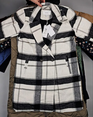 Купить Верхняя одежда VILA#10,4 кг, ЛОТ СТ-9712 оптом в Анадыри и Чукотском АО