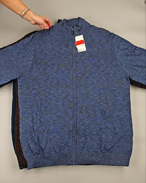 Фотография  208 - Джемпера мужские C&A 025#7 кг, ЛОТ СТ-10005 оптом в Анадыри и Чукотском АО