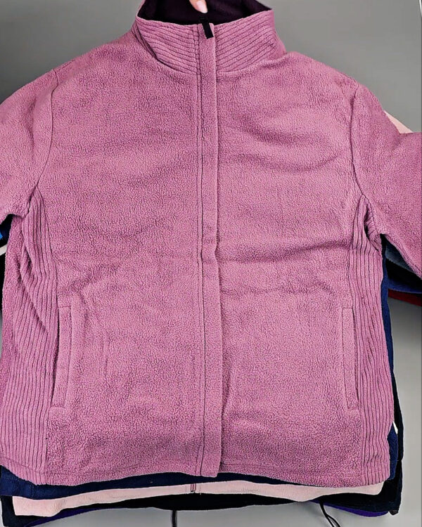 Фотография  392 - Флис (Fleece Tops LUX)#20 кг, ЛОТ СХ-0240 оптом в Анадыри и Чукотском АО