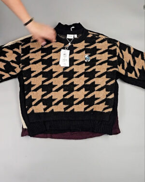 Фотография  917 - Джемпера Bestseller+DK 035#7 кг, ЛОТ СТ-9914 оптом в Анадыри и Чукотском АО