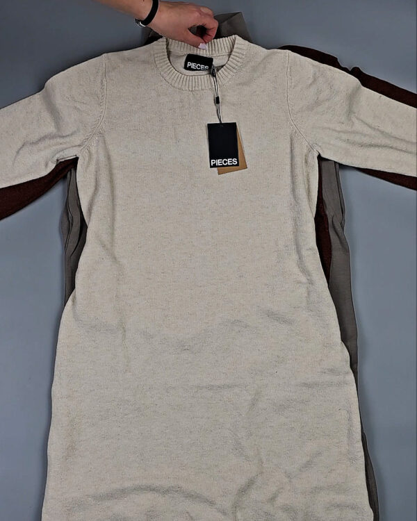 Фотография  327 - Платья Bestseller+DK Winter 035#7 кг, ЛОТ СТ-9997 оптом в Анадыри и Чукотском АО