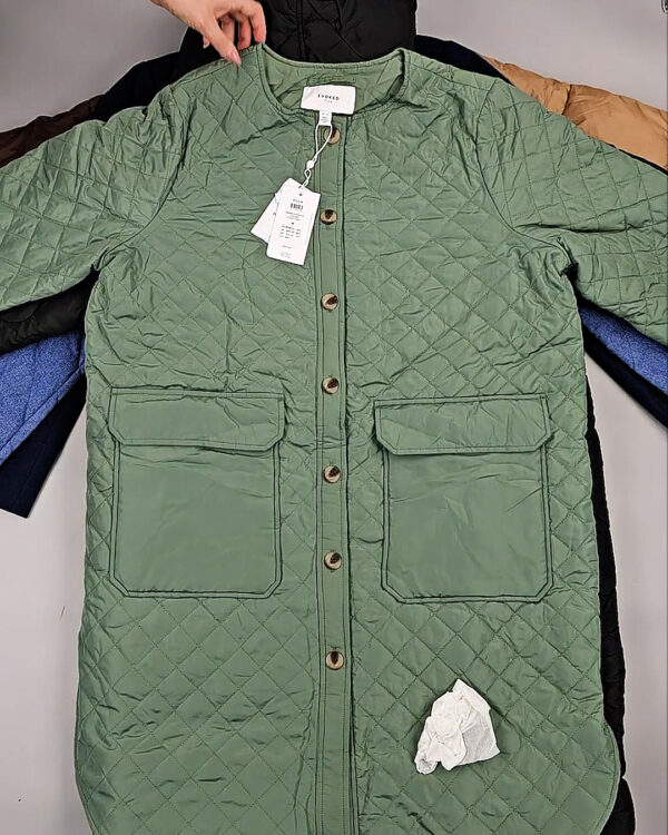 Фотография  588 - Верхняя одежда VILA#10,4 кг, ЛОТ СТ-9712 оптом в Анадыри и Чукотском АО