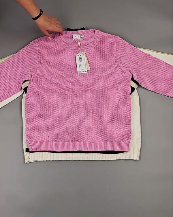 Фотография  182 - Джемпера VILA W 104#7 кг оптом в Анадыри и Чукотском АО