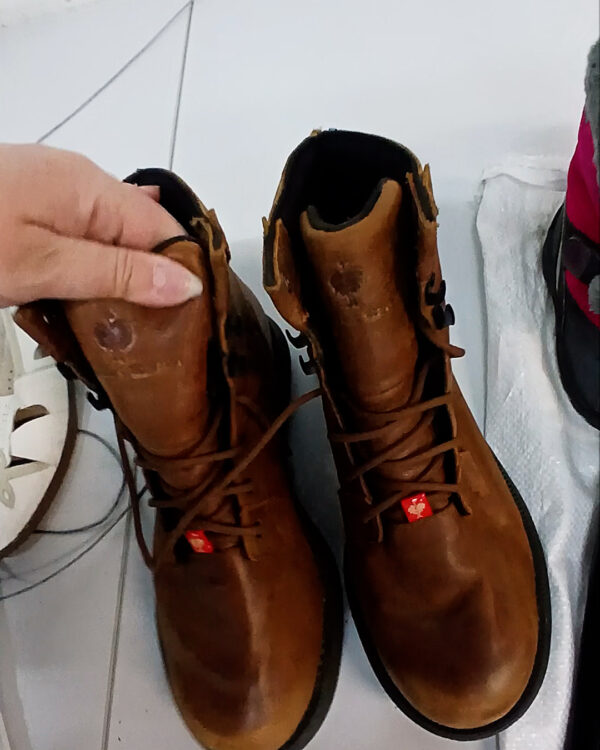 Фотография  712 - Обувь Cream Герм#19,9 кг, ЛОТ СХ-0213 оптом в Анадыри и Чукотском АО