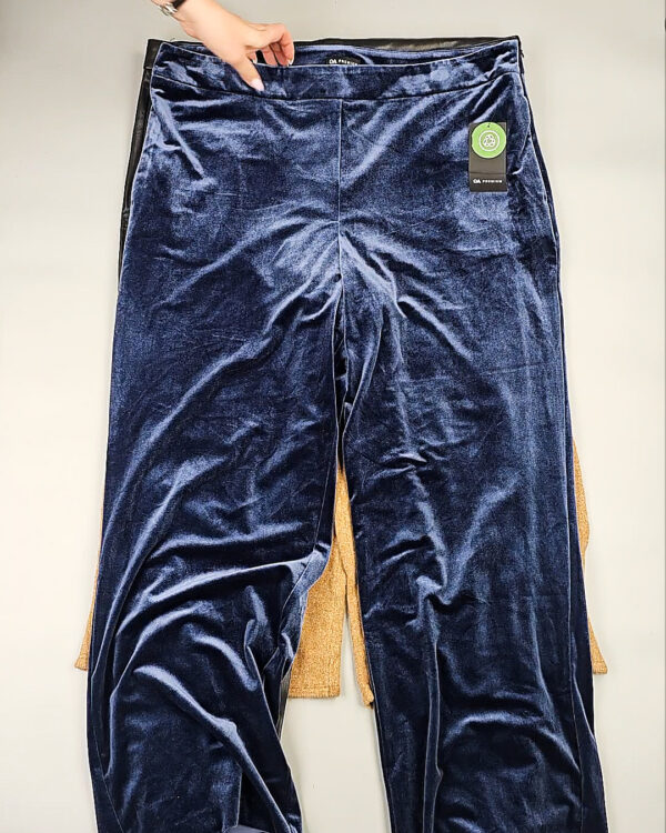 Фотография  456 - Брюки женские зима C&A 025#10 кг, ЛОТ СТ-9907 оптом в Анадыри и Чукотском АО