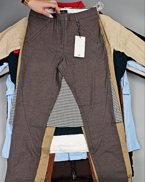 Фотография  304 - DK, Bestseller + Winter mix#15 кг, ЛОТ СТ-9957 оптом в Анадыри и Чукотском АО