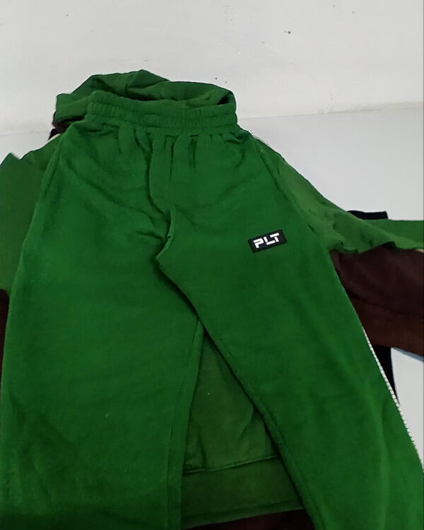 Фотография  680 - COS, CA'VAGAN, PLT mix#16 кг, ЛОТ СТ-9826 оптом в Анадыри и Чукотском АО