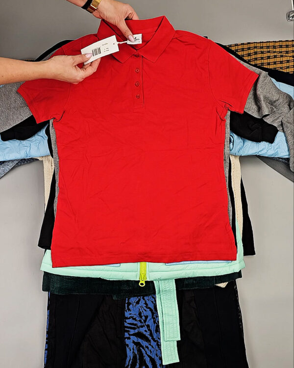 Фотография  889 - DK, Bestseller + Winter mix#15 кг, ЛОТ СТ-9955 оптом в Анадыри и Чукотском АО