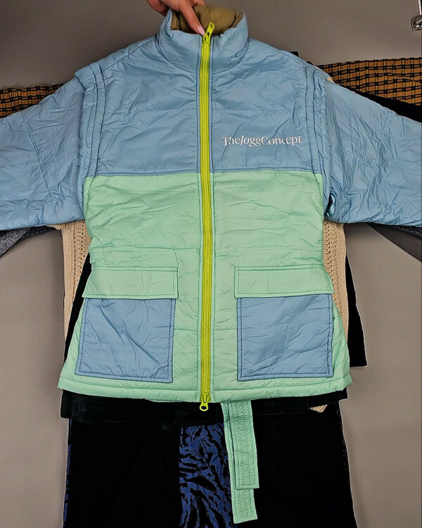 Фотография  838 - DK, Bestseller + Winter mix#15 кг, ЛОТ СТ-9955 оптом в Анадыри и Чукотском АО