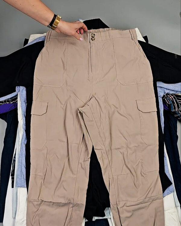 Фотография  261 - Oversize Winter mix LUX#25 кг, ЛОТ СХ-0238 оптом в Анадыри и Чукотском АО