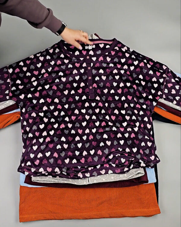 Фотография  546 - Толстовки флис м/ж (Adult Fleece Tops Premium)#18 кг, ЛОТ СХ-0250 оптом в Анадыри и Чукотском АО