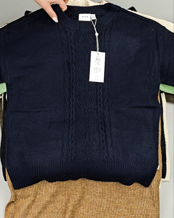 Фотография  972 - Джемпера Bestseller 104#7 кг, ЛОТ СТ-10043 оптом в Анадыри и Чукотском АО