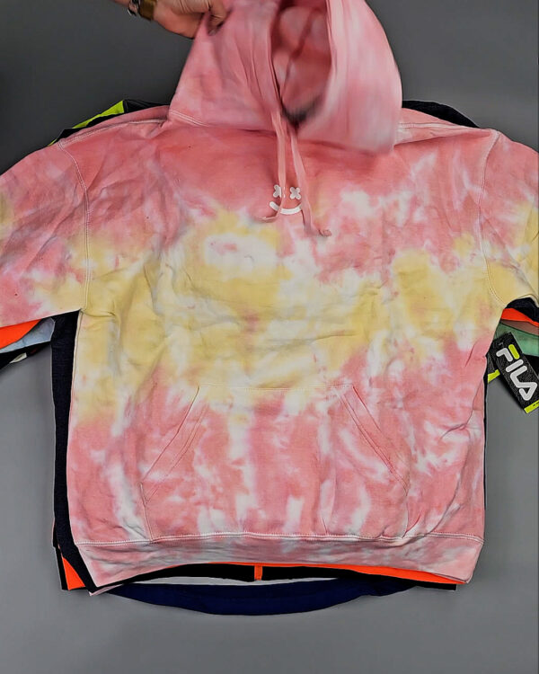 Фотография  254 - Толстовки СТОК CAN 0424#10 кг, ЛОТ СТ-10138 оптом в Анадыри и Чукотском АО