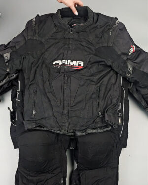 Фотография  389 - МОТО одежда mix БМ#16,9 кг, ЛОТ СХ-0280 оптом в Анадыри и Чукотском АО