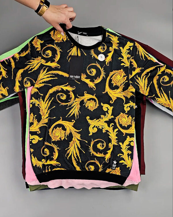 Фотография  676 - Толстовки CIRCUS 095#15 кг, ЛОТ СТ-10126 оптом в Анадыри и Чукотском АО