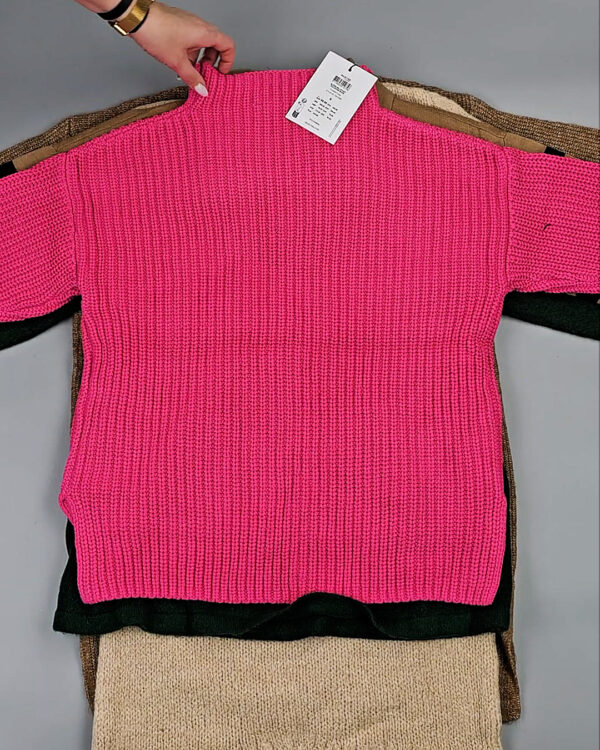 Фотография  508 - Джемпера Bestseller 104#7 кг, ЛОТ СТ-10042 оптом в Анадыри и Чукотском АО