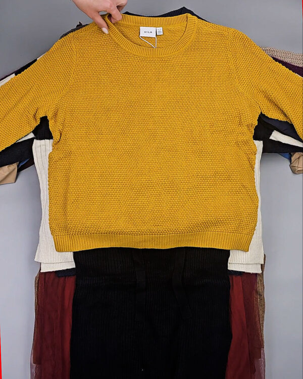 Фотография  220 - VILA Winter mix 104#15 кг, ЛОТ СТ-10080 оптом в Анадыри и Чукотском АО