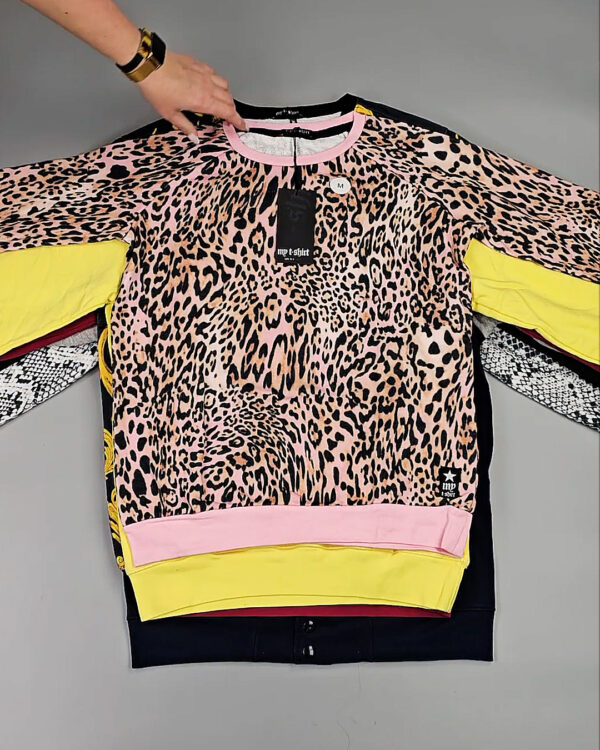 Фотография  229 - Толстовки CIRCUS 095#15 кг, ЛОТ СТ-10125 оптом в Анадыри и Чукотском АО