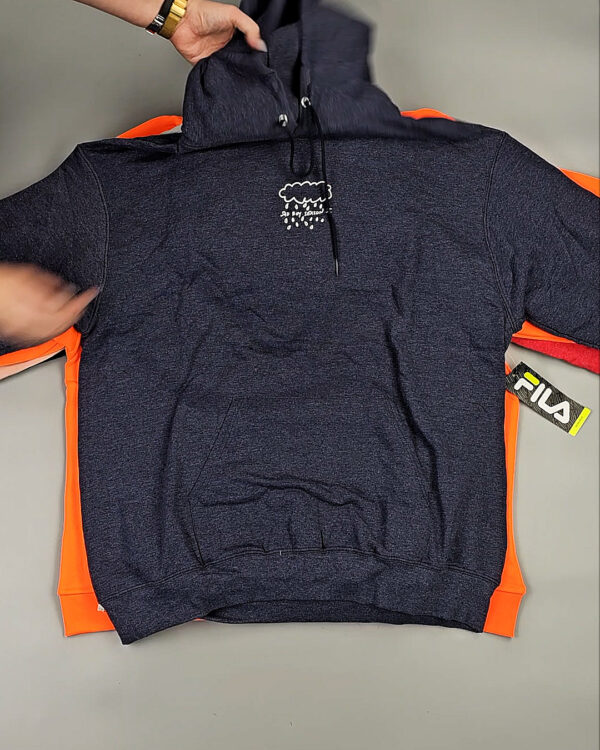 Фотография  598 - Толстовки СТОК CAN 0424#10 кг, ЛОТ СТ-10136 оптом в Анадыри и Чукотском АО