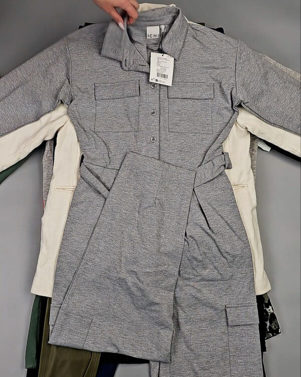 Фотография  234 - DK+Bestseller Winter mix 064#15 кг, ЛОТ СТ-10091 оптом в Анадыри и Чукотском АО