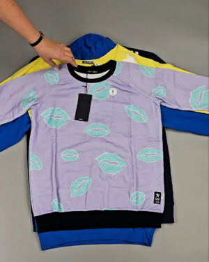 Фотография  184 - Толстовки CIRCUS 095#15 кг, ЛОТ СТ-10122 оптом в Анадыри и Чукотском АО